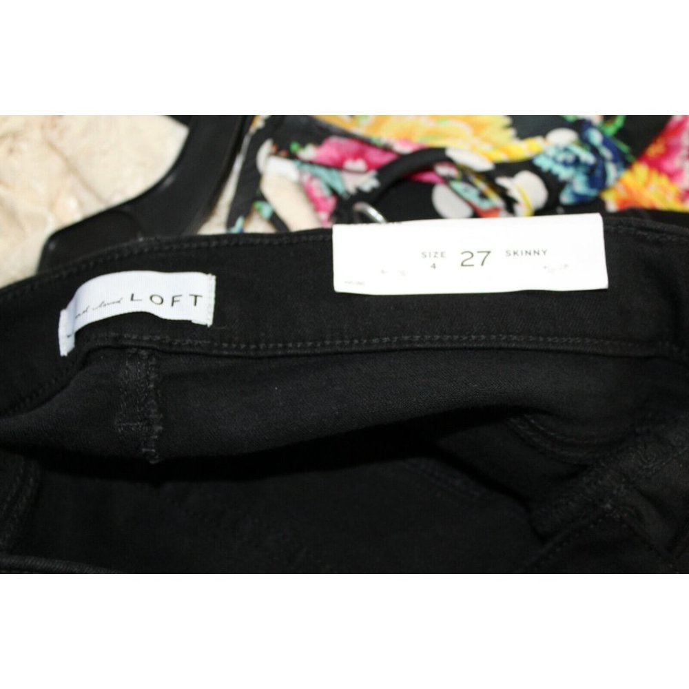 NWT LOFT Womens Black Embellished Skinny Jeans 4 - Picture 6 of 7